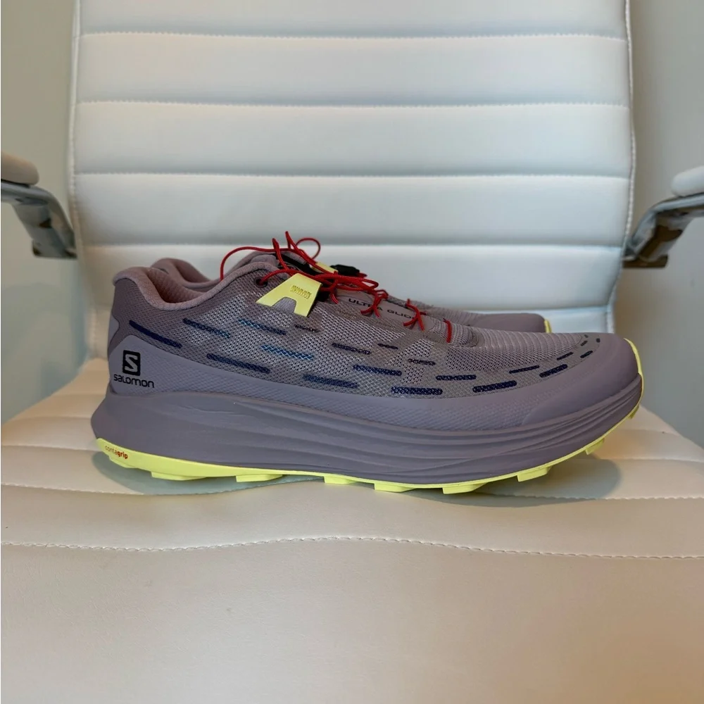 Women’s Salomon Ultra Glide Running Shoes, size 9.5 - Picture 3 of 10